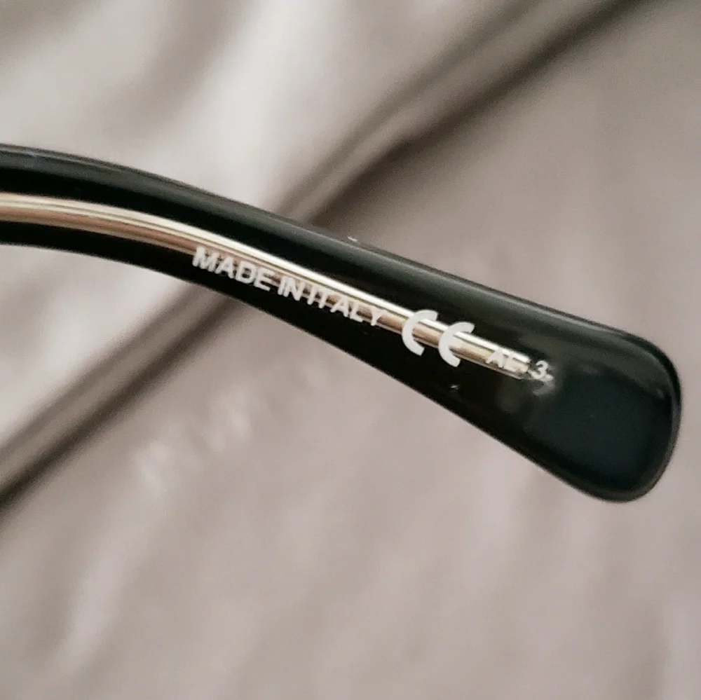 Giorgio Armani Black Sunglasses with Gold Accents | Designer Luxury Frames - Picture 6 of 6